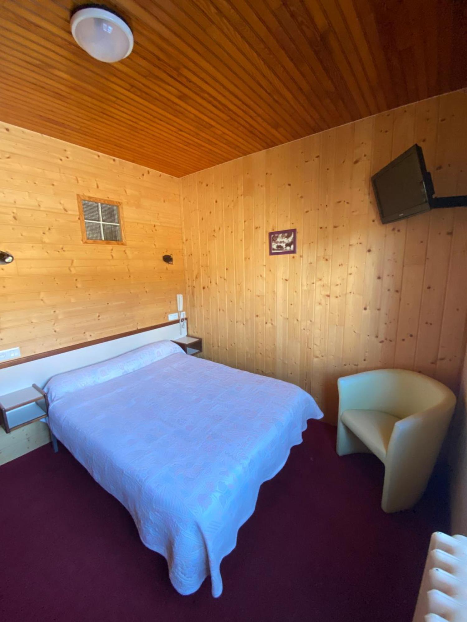 Relais Du Belloch Angoustrine Luaran gambar